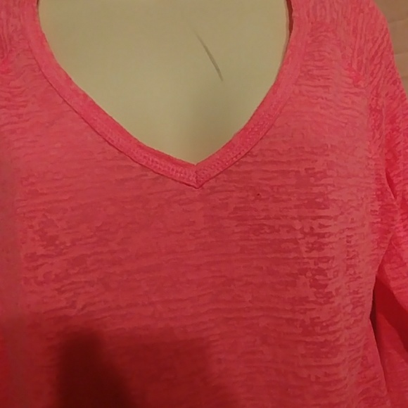 Pink Top - Picture 2 of 2